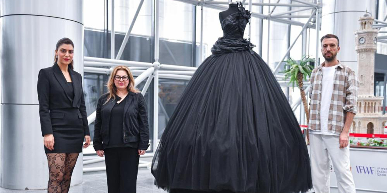 Kadına yönelik şiddete siyah gelinlikle dikkat çektiler