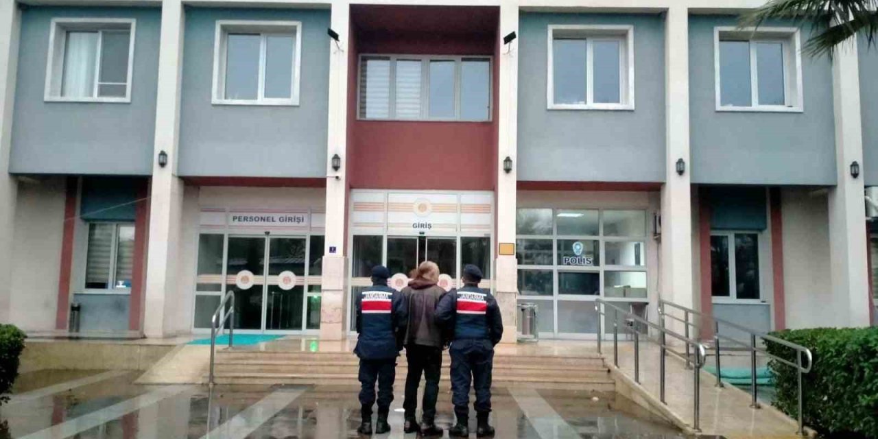Yedi yıldır aranan şahıs Aydın jandarmasına takıldı