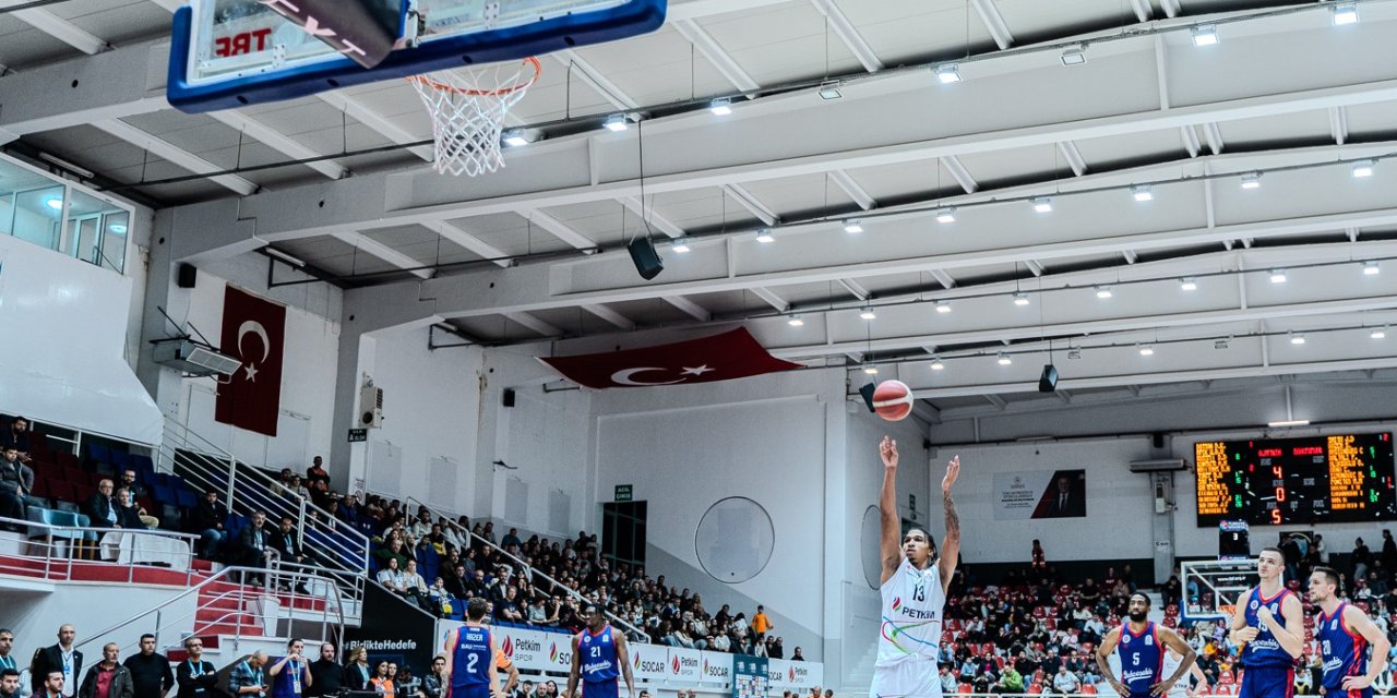 Türkiye Sigorta Basketbol Süper Ligi: Aliağa Petkimspor: 88 - Bahçeşehir Koleji: 92