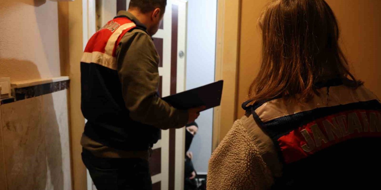 DEAŞ’a İzmir merkezli dev operasyon: 78 gözaltı