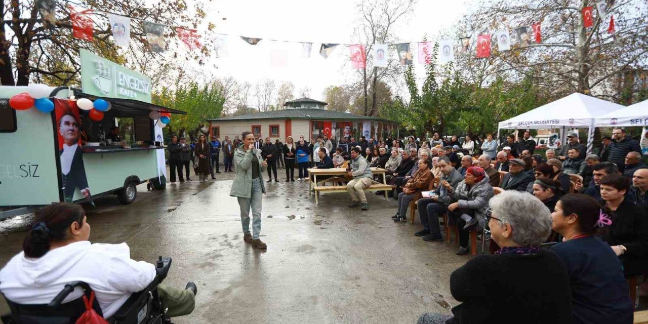 Engelsiz Kafe Selçuk’un hizmetinde
