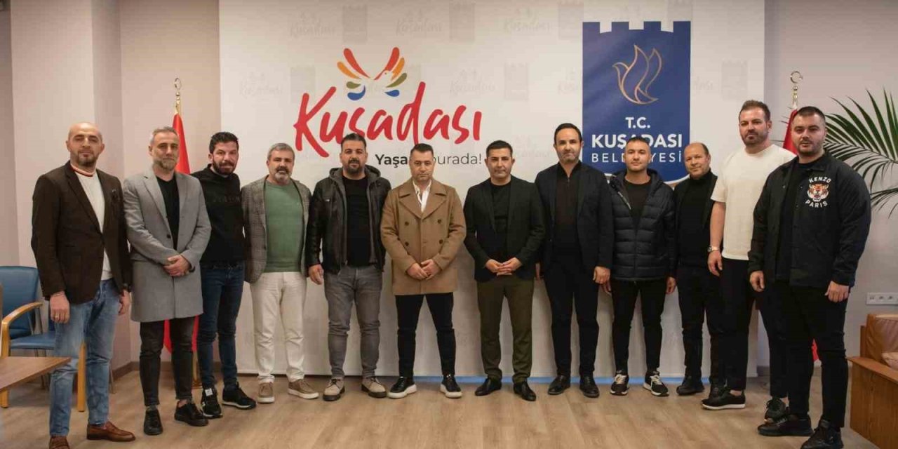 Başkan Günel: “Kuşadasıspor’a ve yeni yönetimine inancım tam”