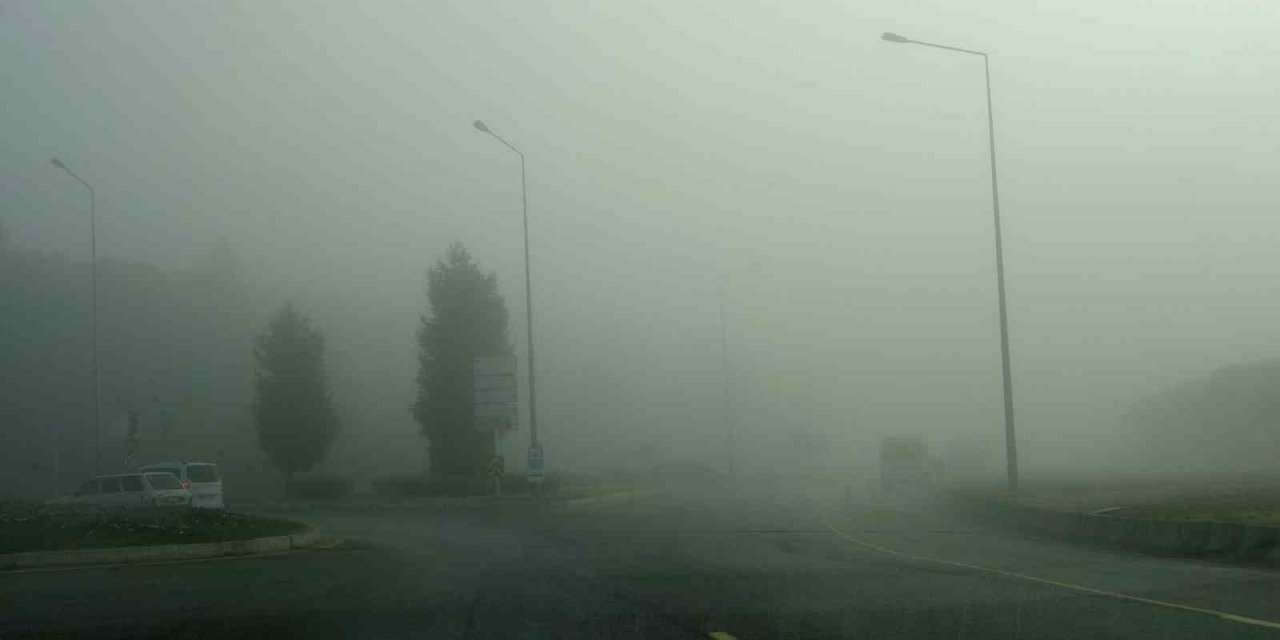 Menteşe’de sis sürücüleri zorladı