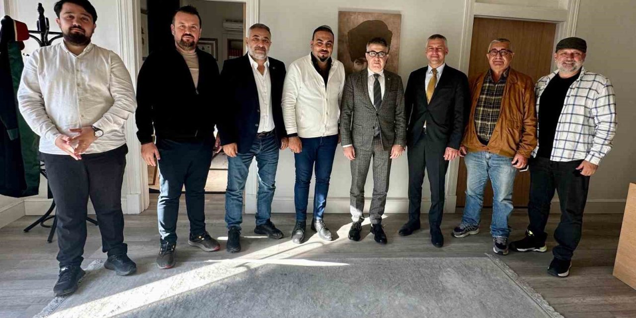 İstanbul’a atanan başsavcı, gazetecilere veda etti