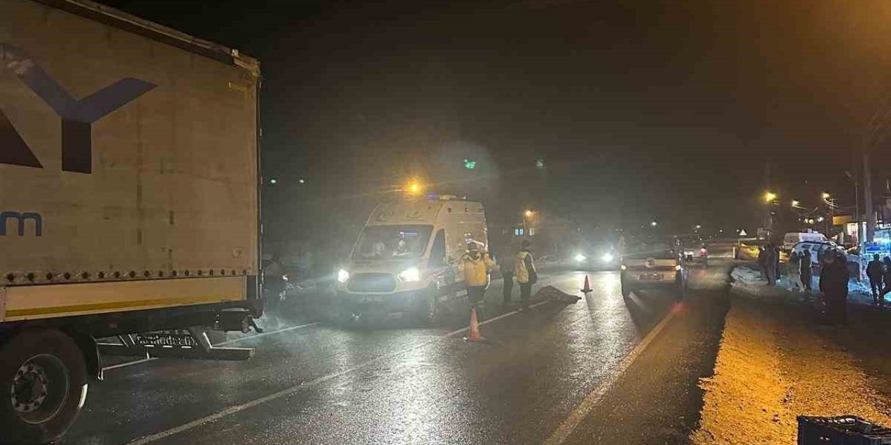 Seydikemer’de tır yayaya çarptı: 1 ölü