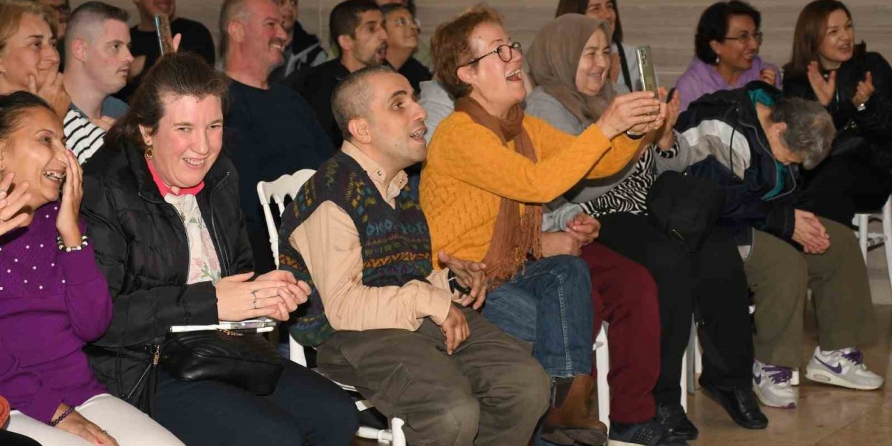 Hayallerindeki mesleğe yapay zeka ile kavuştular