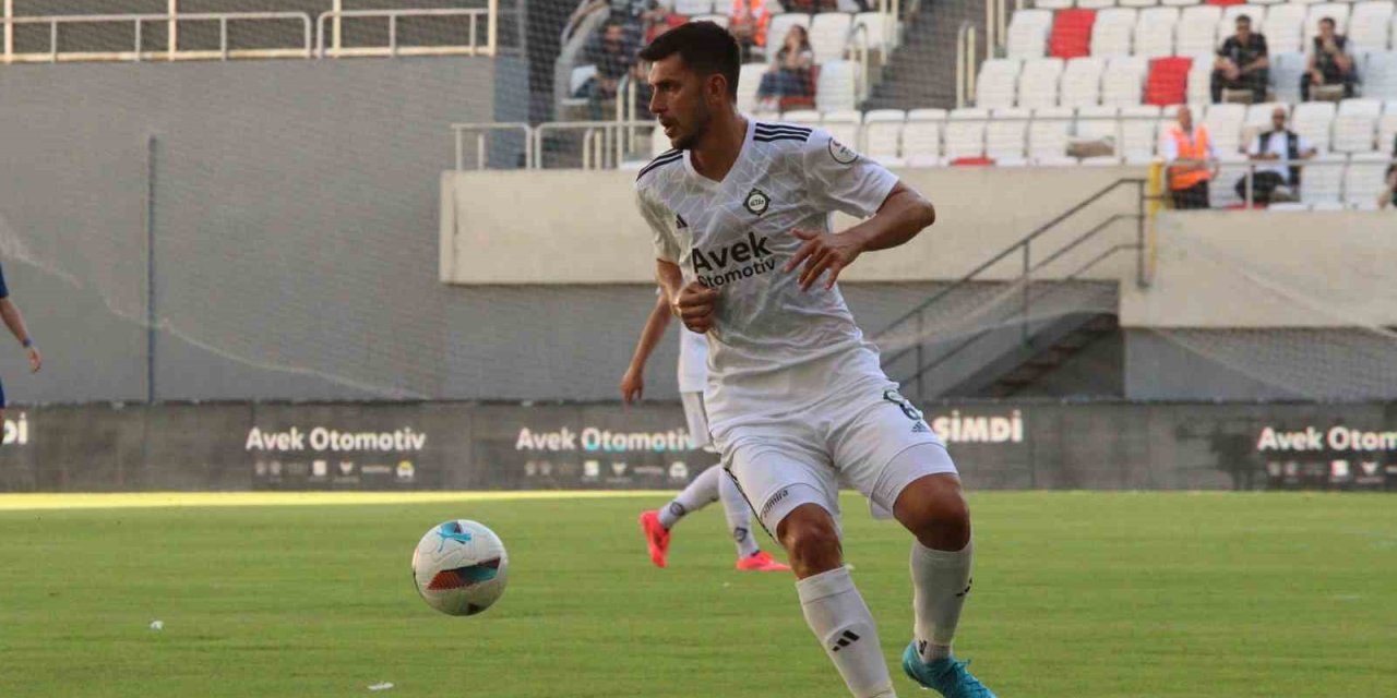 Altay’da Ceyhun Gülselam ameliyat oldu