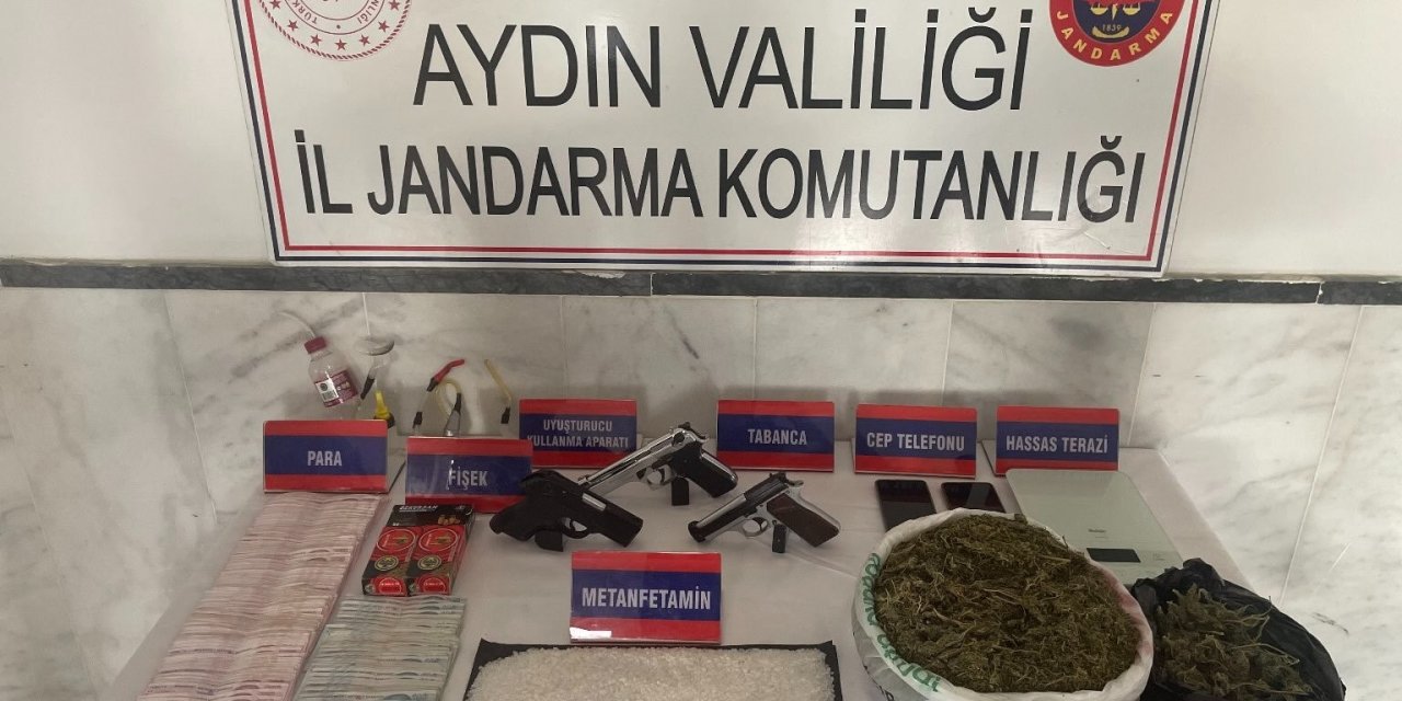 Kuyucak’ta jandarmadan uyuşturucu operasyonu:2 tutuklama