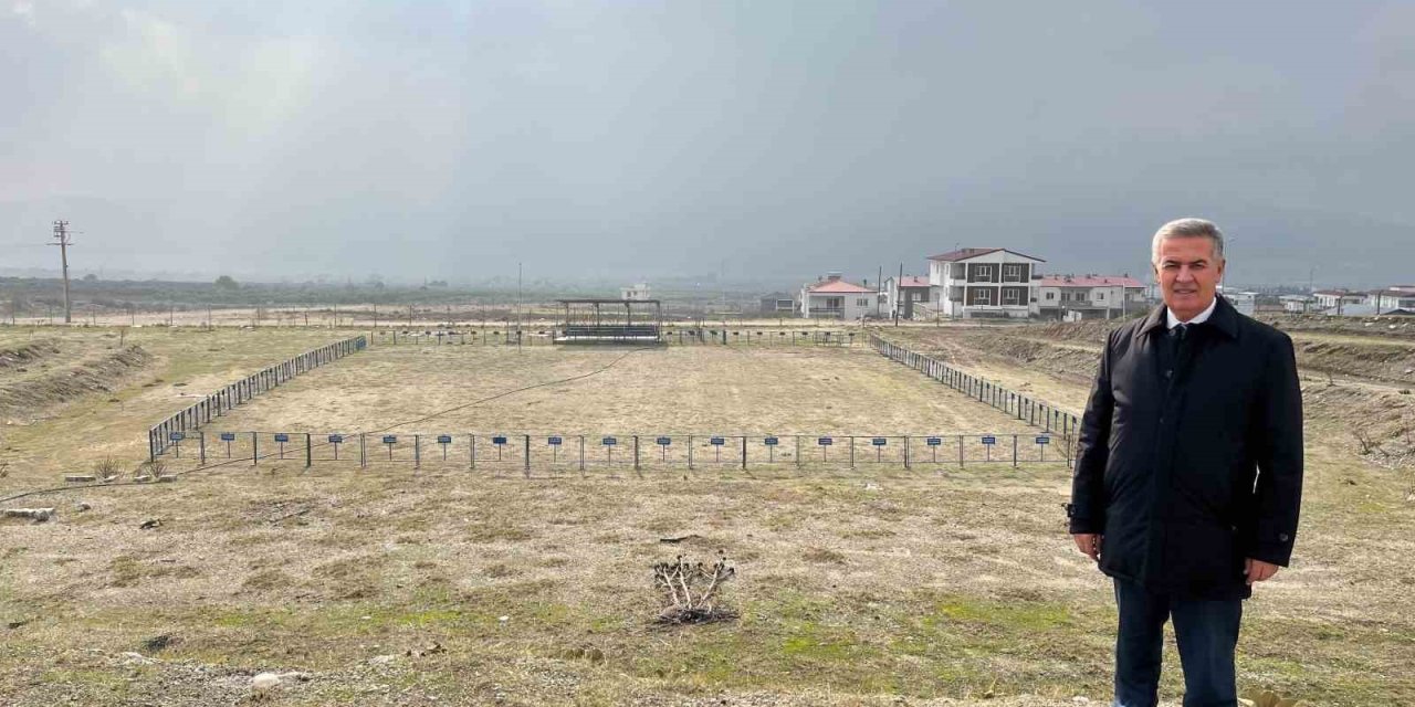 Başkan Erol’dan deve güreşine davet