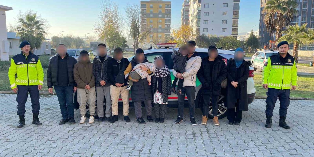 Aydın’da 10 düzensiz göçmen, bir organizatör yakalandı