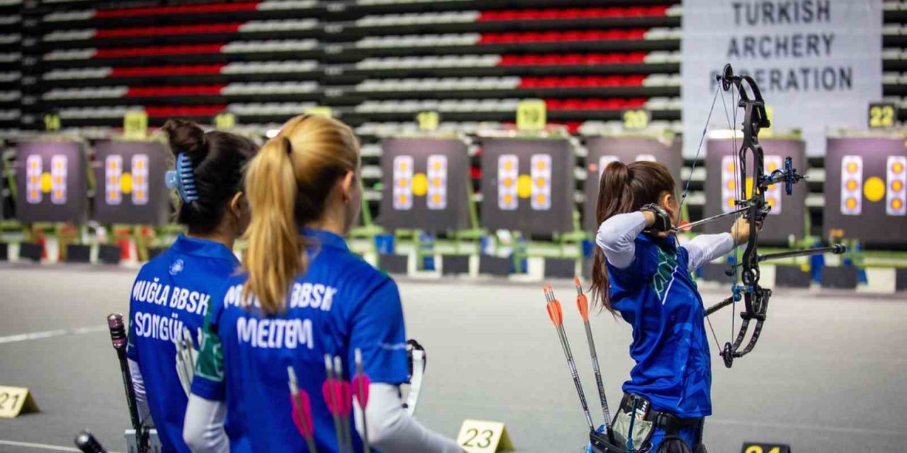 Muğla Büyükşehir okçusu Hazal Türkiye ikincisi oldu