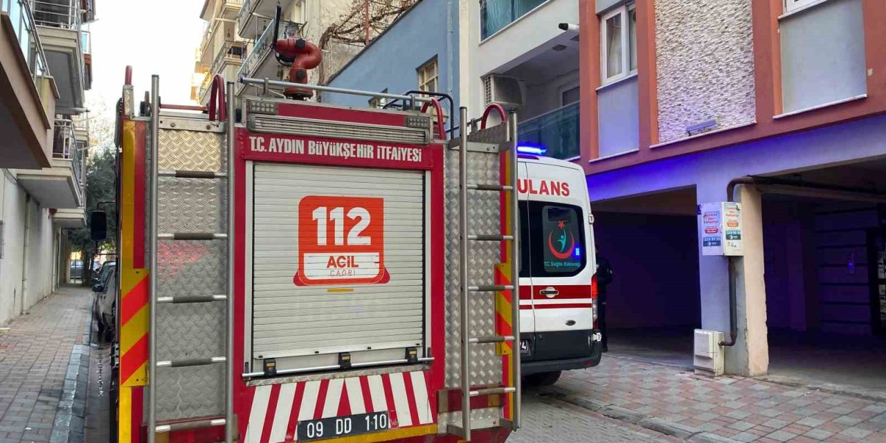 Mutfakta çıkan yangın korkuttu: 1 kişi dumandan etkilendi