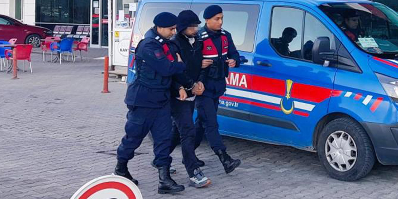 Sahte üsteğmen yaşlı adamı dolandırdı