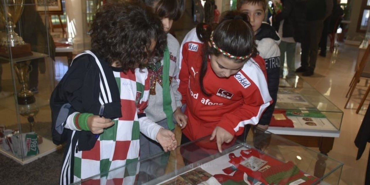 Karşıyaka’da müze gezileri başladı