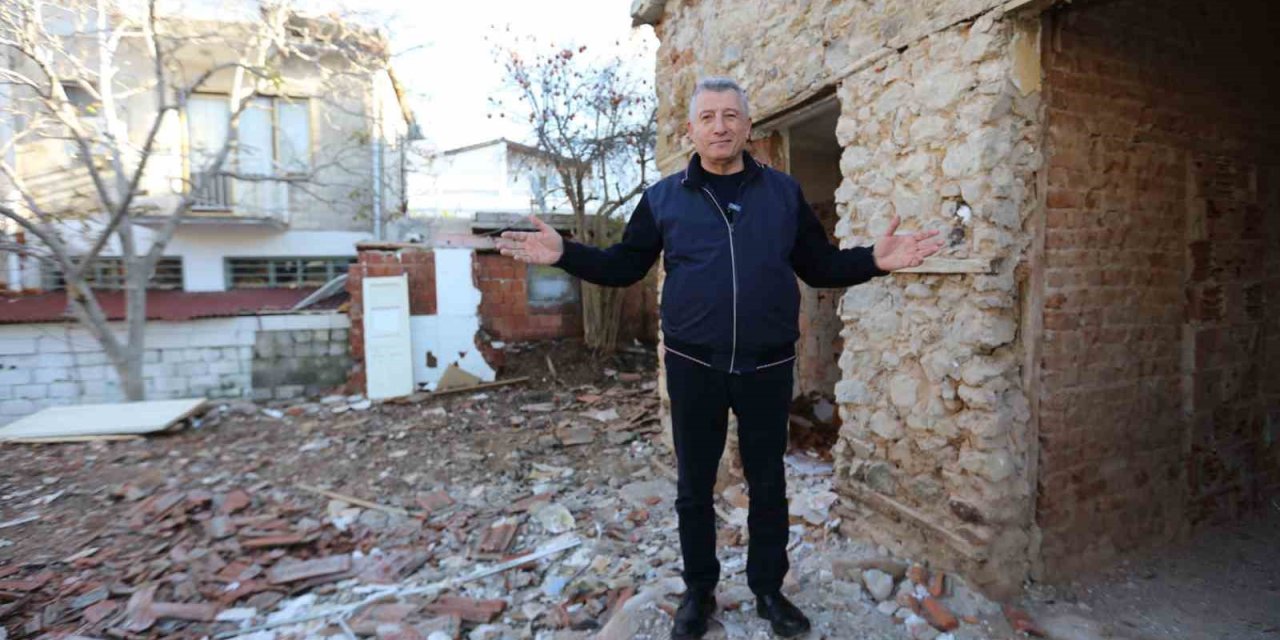 Avlu Güzbel Cafe yola çıkıyor