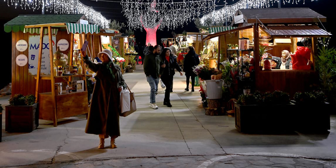 Kuşadası’nda yeni yıl kutlamaları başladı