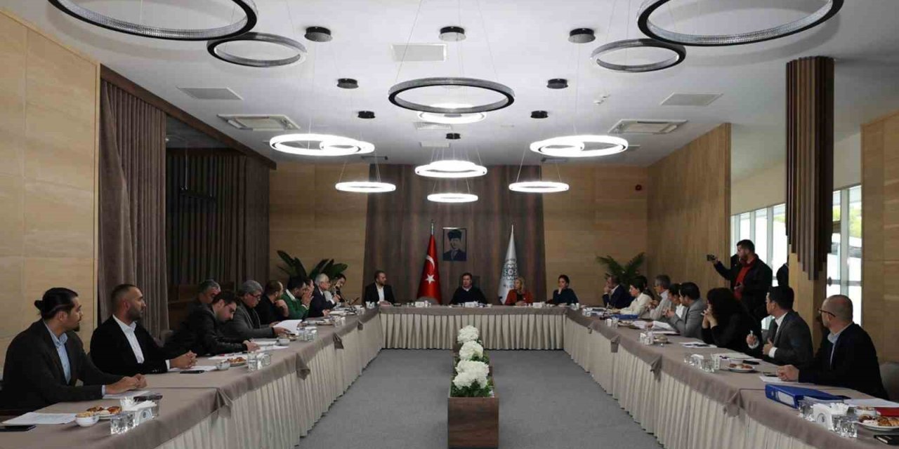 Başkan Aras Deştin için tüm paydaşlarla bir araya geldi