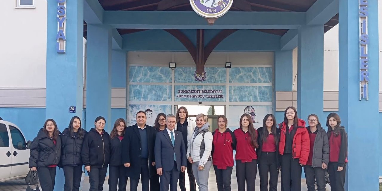 Başkan Erol, başarılı sporcuları onurlandırdı