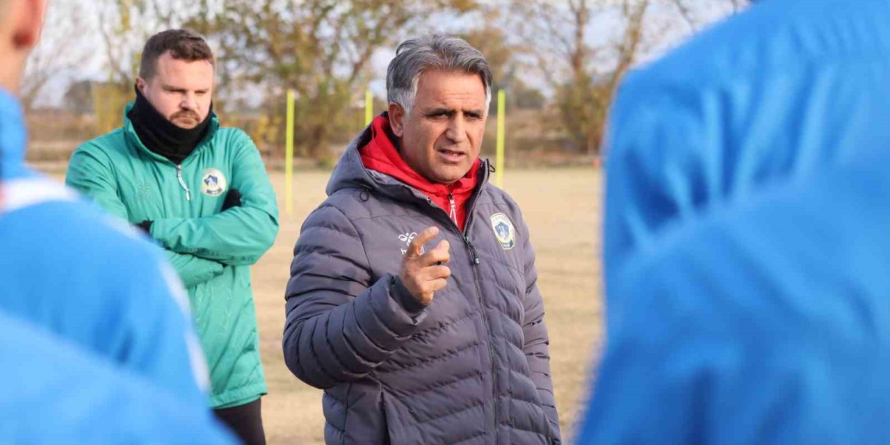 Burhanettin Basatemür: “Hedeflediğimiz yerden uzak kaldık”