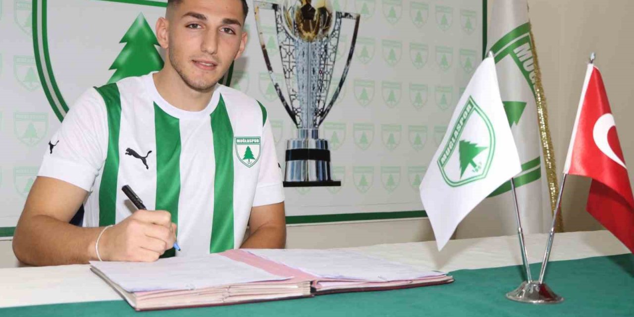 Muğlaspor, genç golcüyü renklerine bağladı