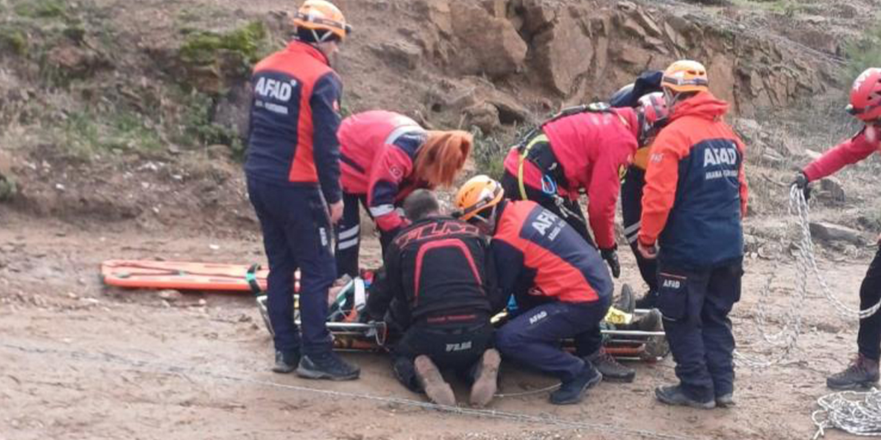 Motokros kazasında yaralanan sporcu askeri helikopterle kurtarıldı