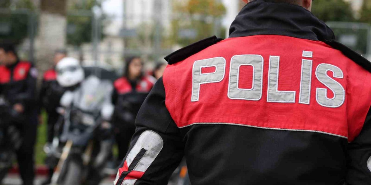 Aydın’da yeni yıl kutlamaları için emniyet iletişim kanalları paylaşıldı