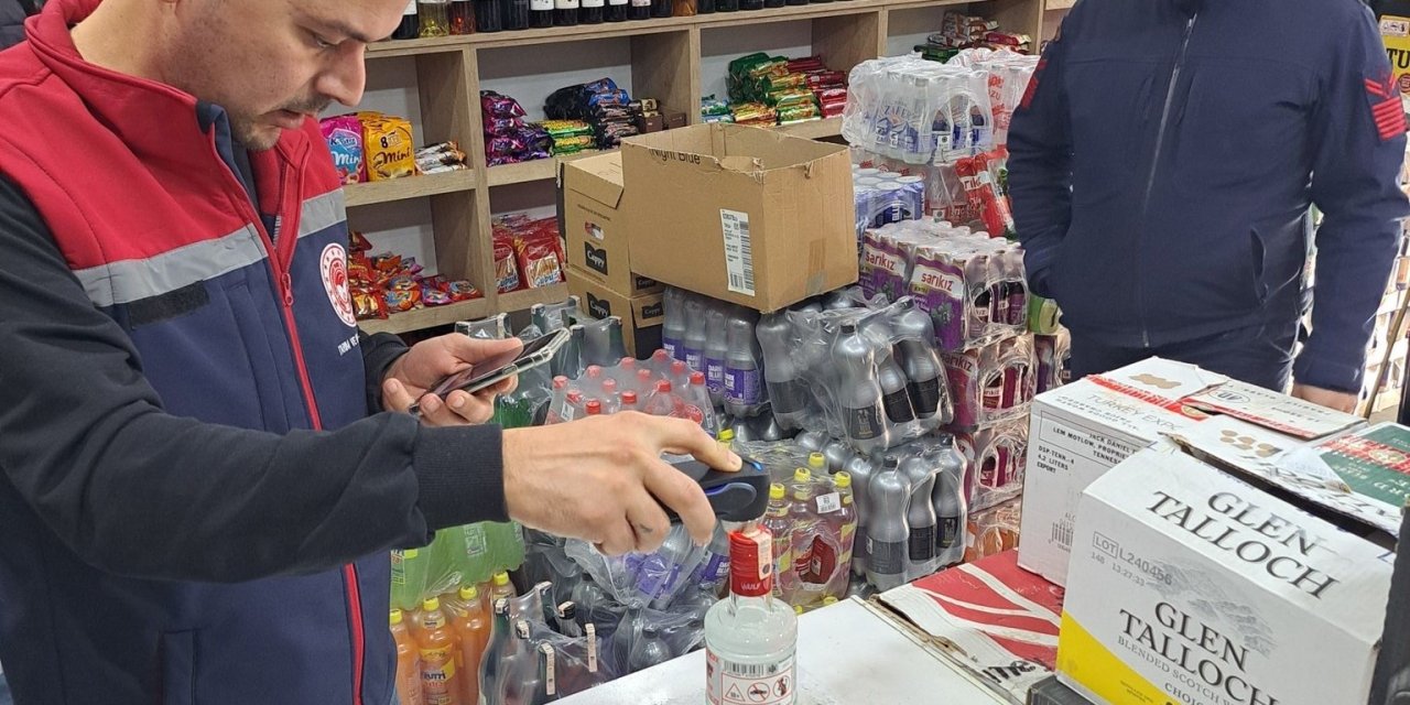 Didim’de yılbaşı tedbirleri kapsamında alkollü içki satışı denetlendi