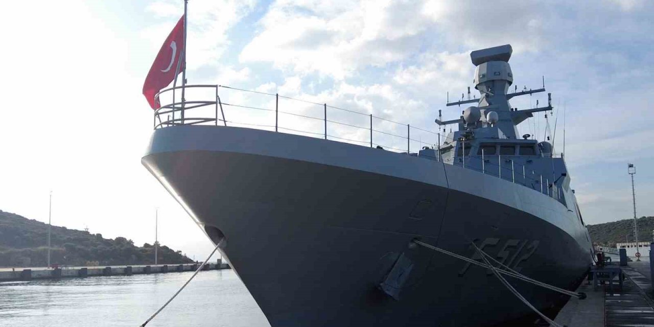 Türkiye’nin göz bebeği TCG Büyükada, yeni yılda nöbette