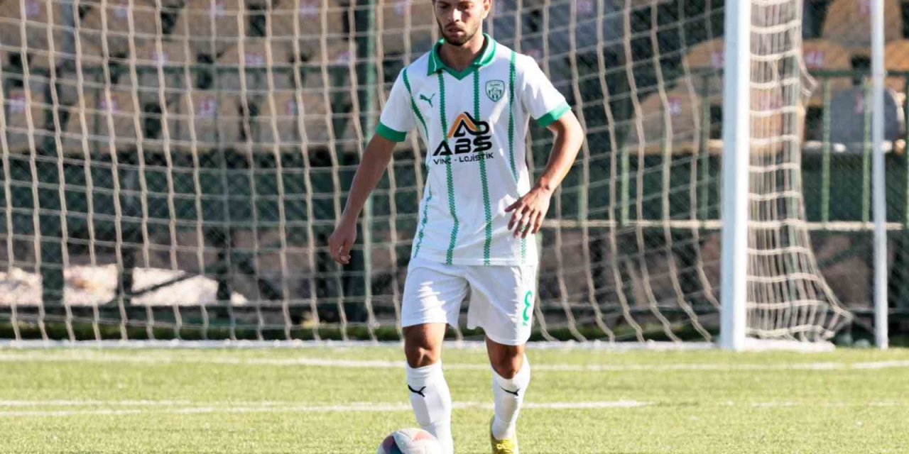 Aliağa FK, Emirhan Karagülle ile yollarını ayırdı