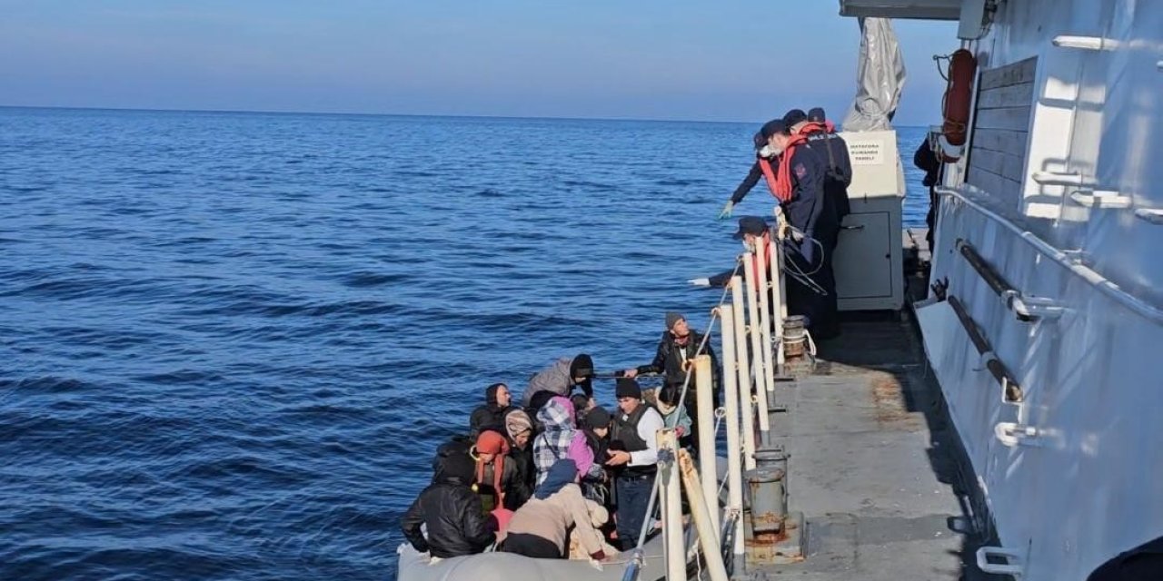 Aydın’da 15 düzensiz göçmen kurtarıldı