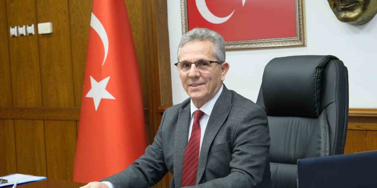 Başkan Tetik 10 Ocak Çalışan Gazeteciler Günü’nü kutladı