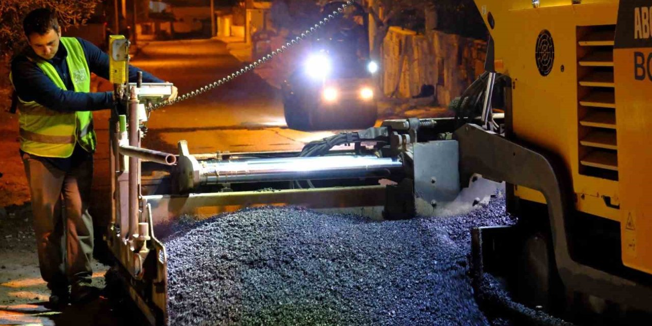 Asfalt çalışmaları devam ediyor