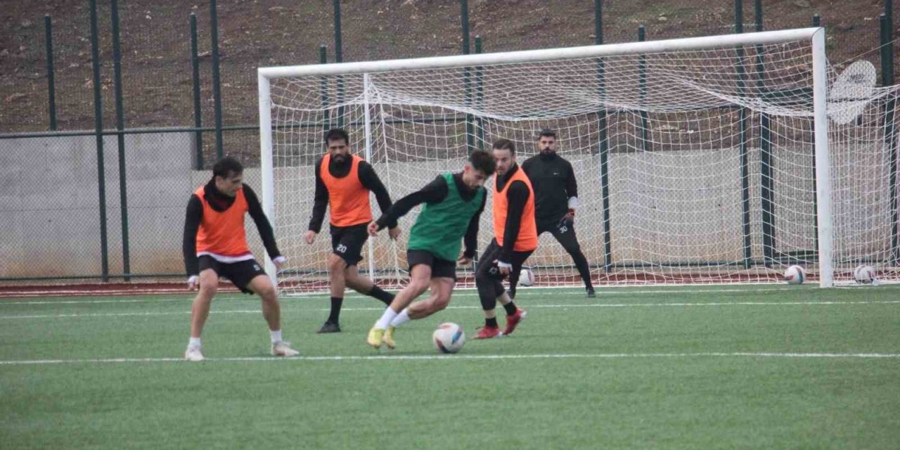 Denizli İdmanyurdu ikinci yarıya iyi başlamak istiyor