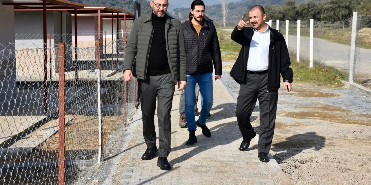 Başkan Zencirci, barınak ve rehabilitasyon merkezi çalışmalarını yerinde inceledi