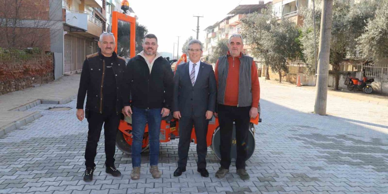 Nazilli Belediyesi’ne yeni bir silindir makinesi kazandırıldı