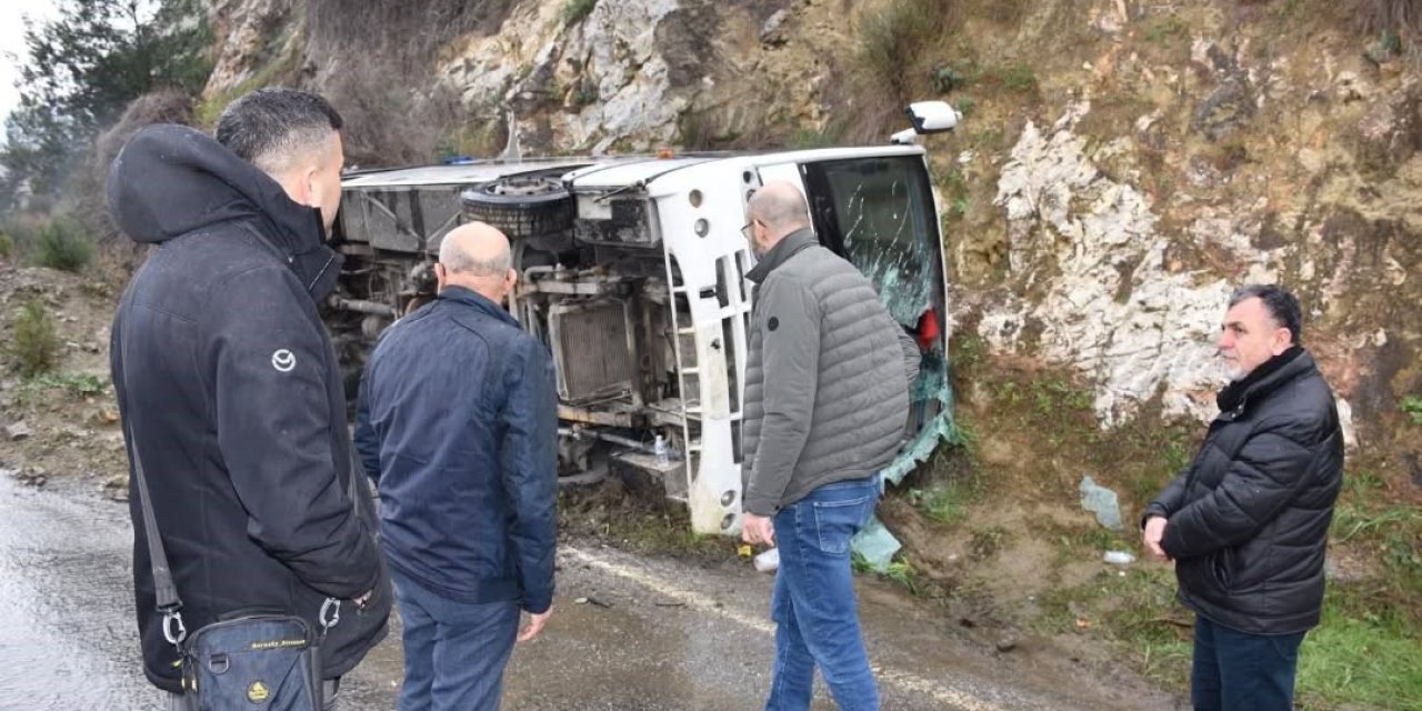 Başkan Zencirci kazada yaralanan vatandaşlara geçmiş olsun diledi