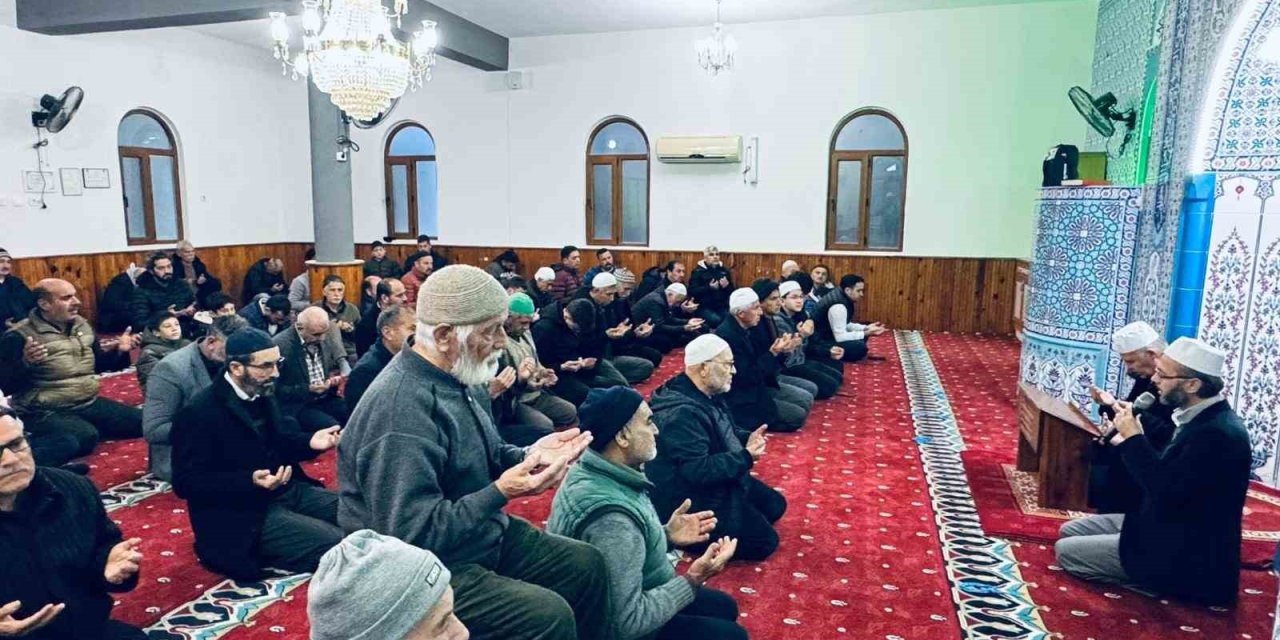 Köyceğiz Gayasarlıoğlu Camii’nde sabah namazı buluşması gerçekleşti