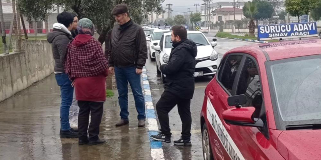 Efeler İlçe Milli Eğitim Müdürü Özcan, MTSK direksiyon sınavını inceledi