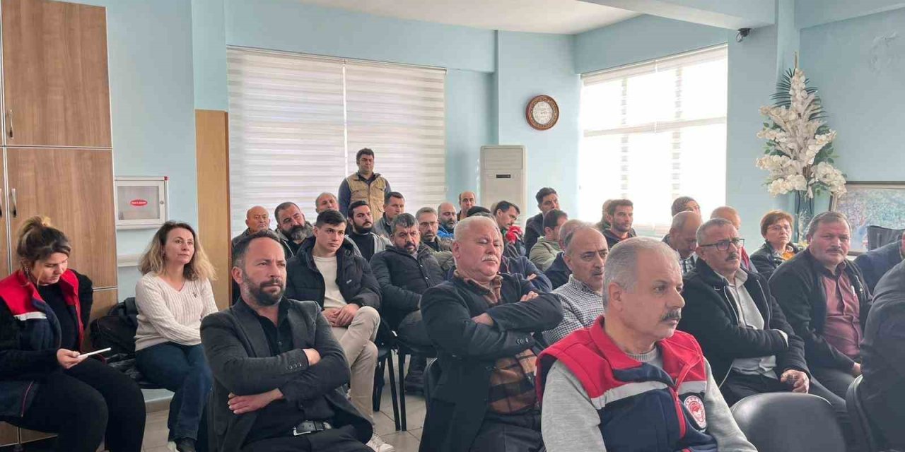 Bozdoğanlı üreticiler, tarım sigortaları hakkında bilgilendirildi