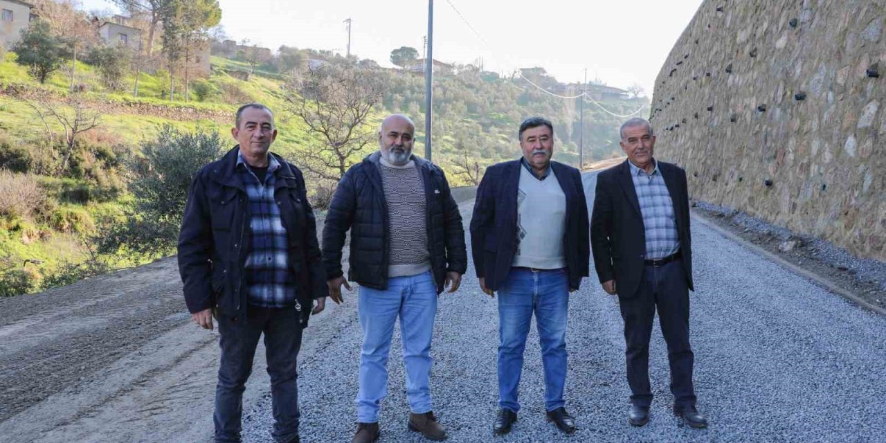 Efeler Belediyesi’nden Baltaköy’de yol çalışması