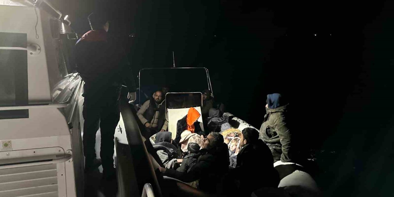 Aydın’da 19 düzensiz göçmen kurtarıldı
