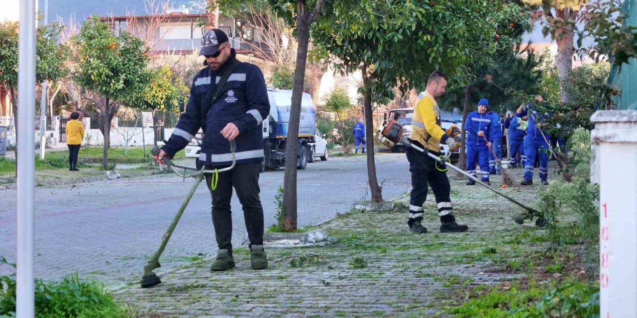 Başkan Çerçioğlu: "Kuşadası’nda çalışmalarımız tüm hızıyla devam ediyor"