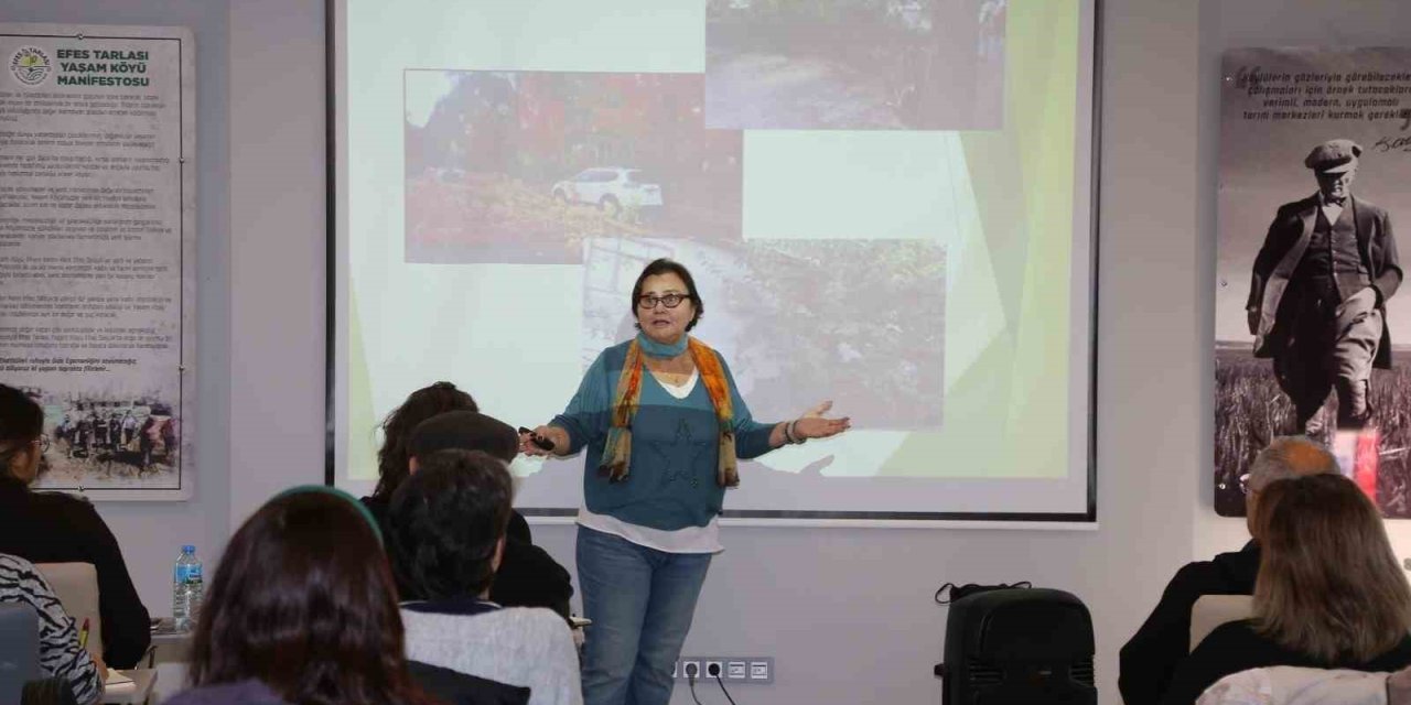 Toprak Okulu’nda uygulamalı budama eğitimine yoğun ilgi