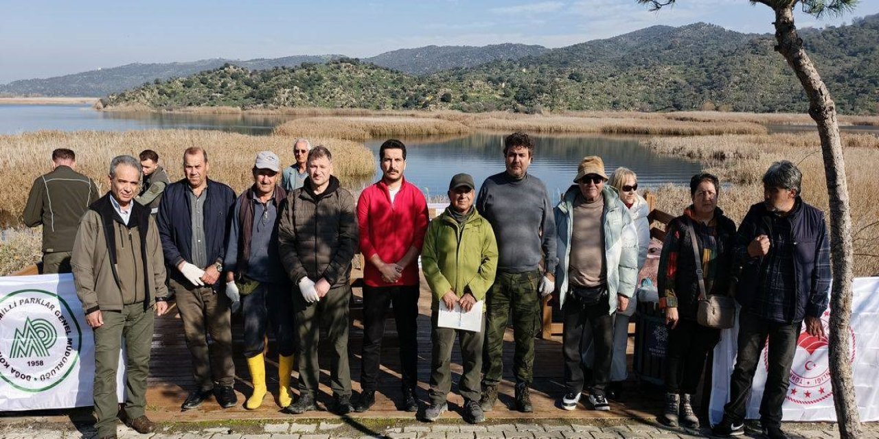 Yaban hayatına kucak açan Aydın’ın sulak alanlarına dikkat çektiler