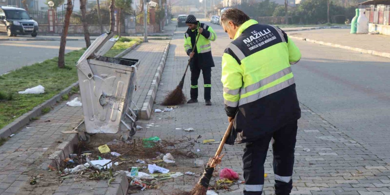 Nazilli’deki mahallelerde temizlik çalışması sürüyor