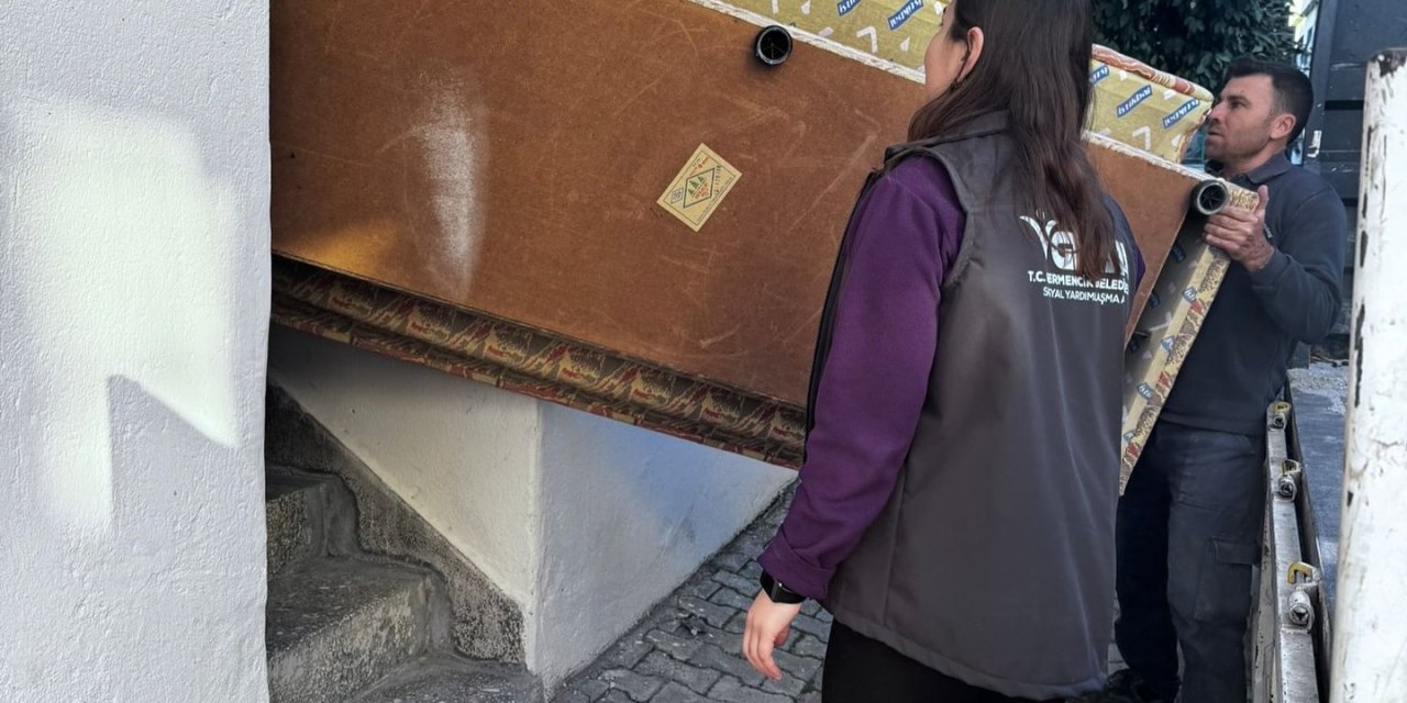 Germencik’te ikinci el eşyalar, ihtiyaç sahiplerine ulaştırılıyor
