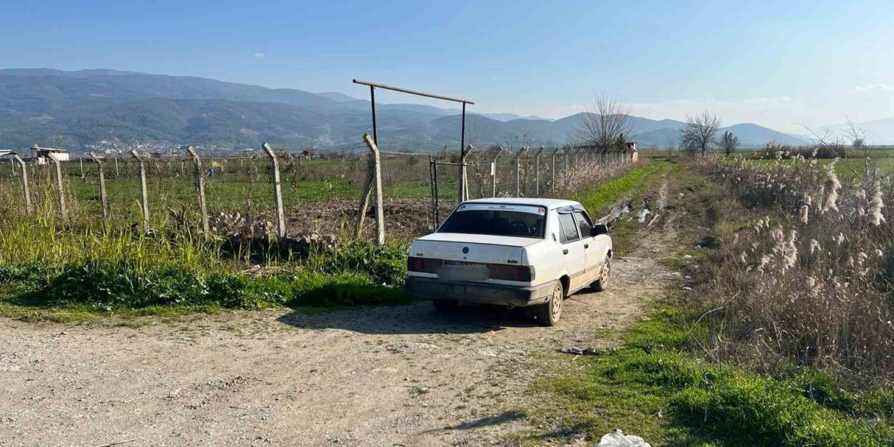 Aydın’dan çalınan otomobil, jandarma ekiplerince Denizli’de bulundu
