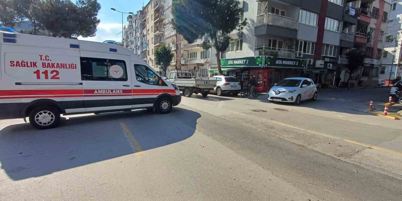 Otomobil yayaya çarptı: 1 yaralı