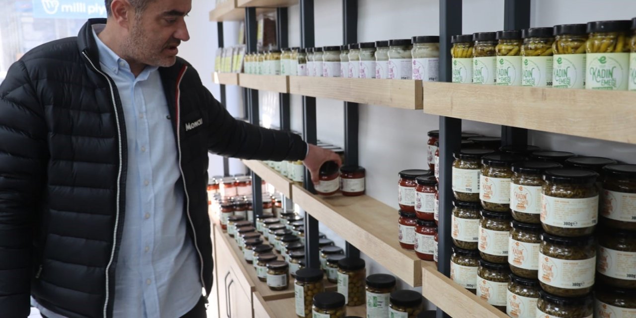 Koçarlı Market açılış için gün sayıyor