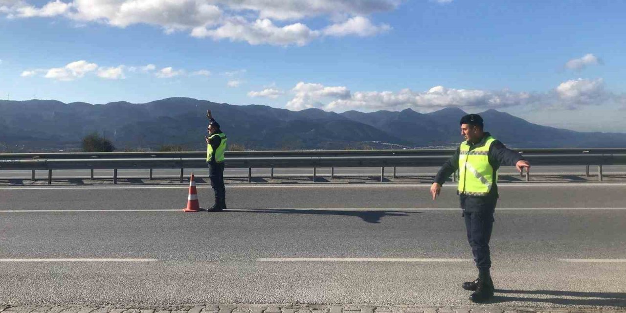 Kuşadası’nda Jandarmadan denetim